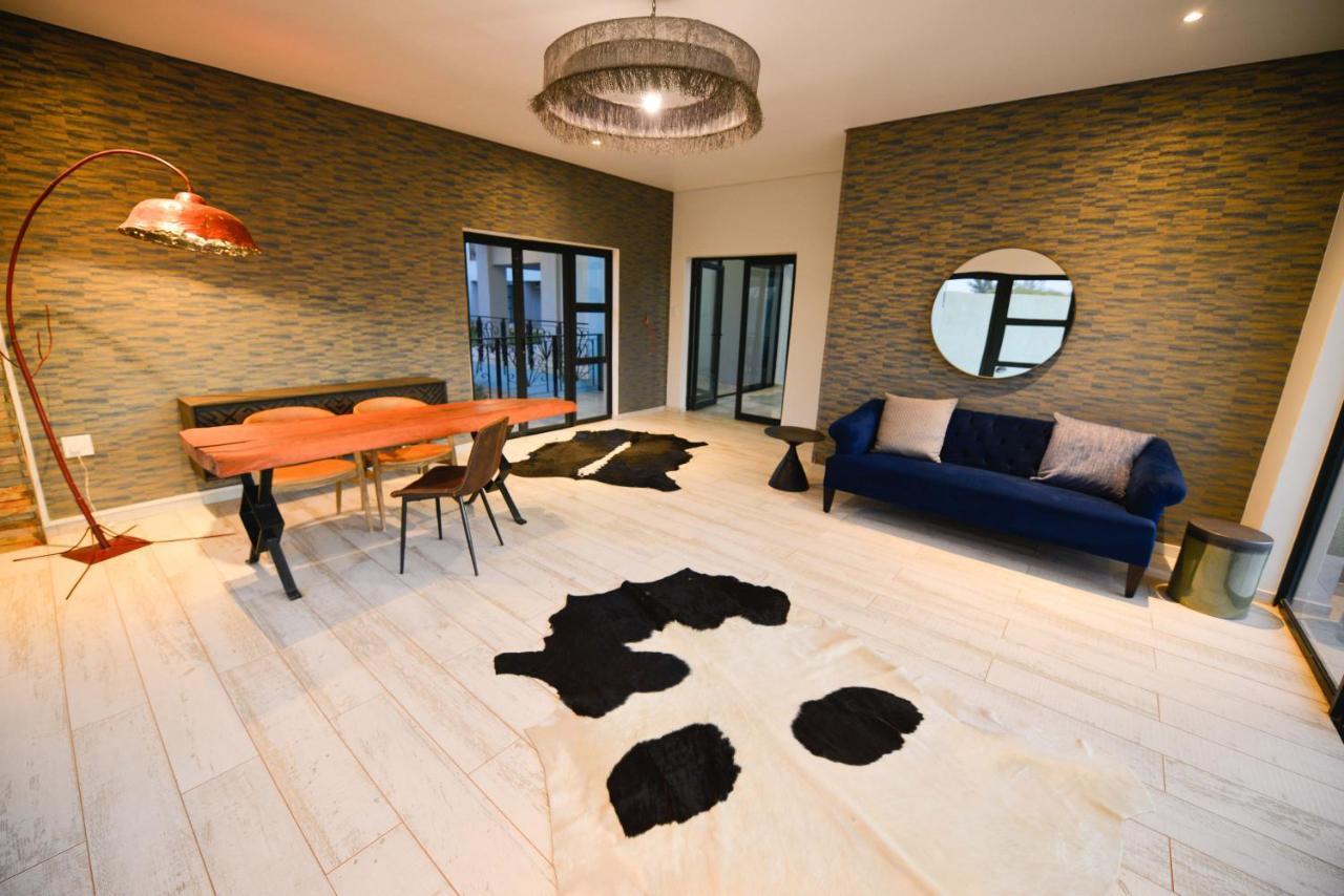 Serurubele Boutique Hotel Bosbokrand Luaran gambar