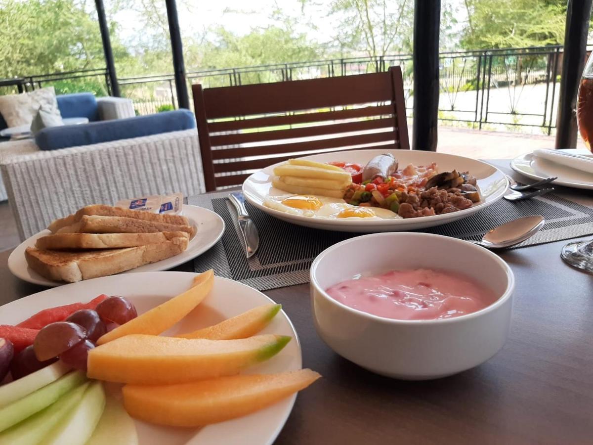 Serurubele Boutique Hotel Bosbokrand Luaran gambar